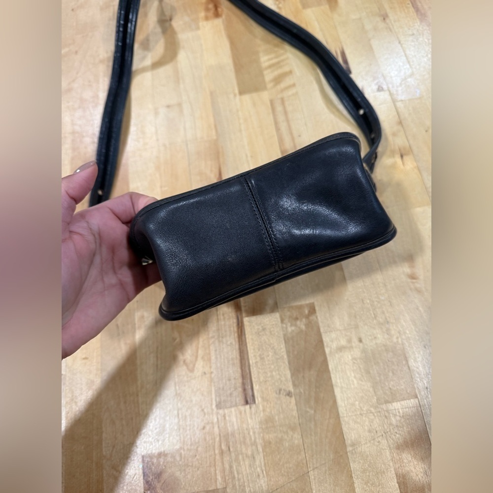 Coach Bag Legacy in Black Leather Saddle Bag Crossbody 9965 - Picture 4 of 11